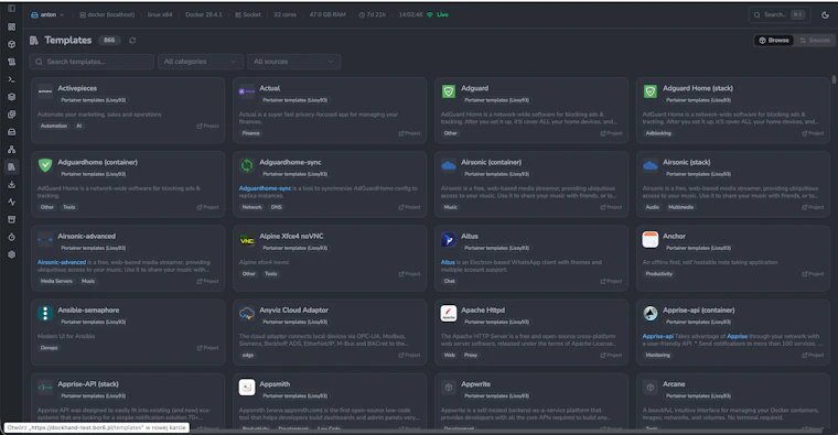 Dockhand - 面向全员的 Docker 管理平台 产品图片 2
