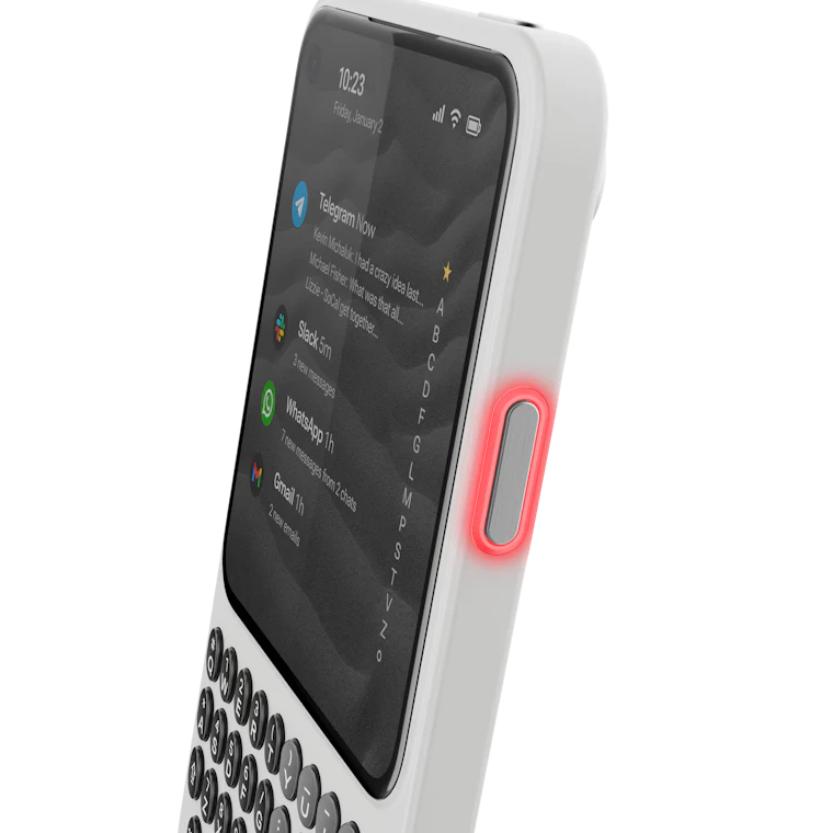 Clicks Communicator - 一款专为高效行动打造的全新移动通讯终端 产品图片 4