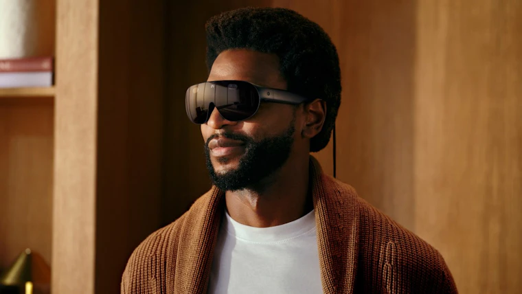 Meta VR Glasses - 仅重100克,尽享私人影院、前排观赛与高效办公 产品图片 1
