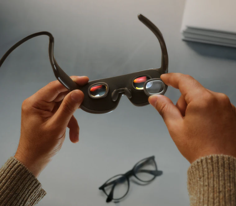 Meta VR Glasses - 仅重100克,尽享私人影院、前排观赛与高效办公 产品图片 3