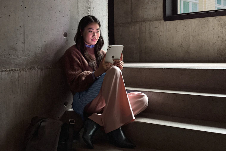 iPad mini 8 - 苹果最迷你平板:OLED屏、A20 Pro芯片与IP67防护 产品图片 1